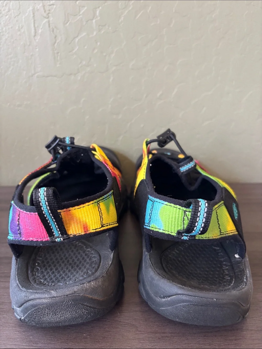 Keen Men's Newport Retro Tie Dye Water Sport Sandal Size 11 PR 3